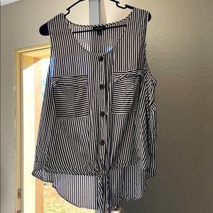 High low black and white strip tank top.